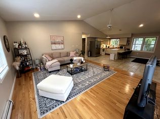 7 Central St APT C, Saco, ME 04072