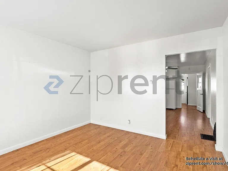 1463 Jackson St — Photo 4