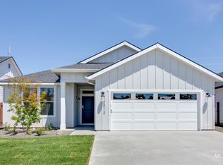 10012 W La Jolla Dr, Boise, ID 83709