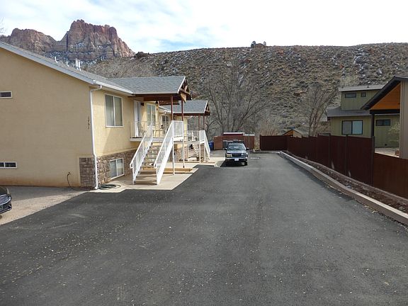 4th image of 1751 Zion Park Blvd