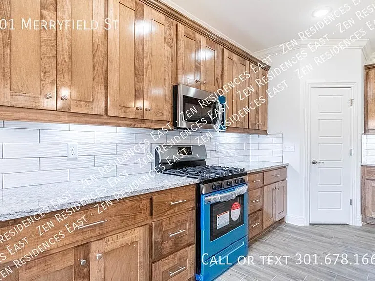 801 Merryfield St — Photo 7