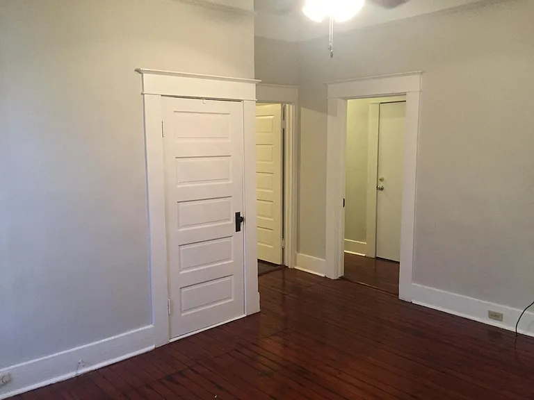 4317 Fontainebleau Dr — Photo 15