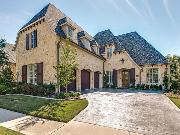 2nd image of 6209 Avalon Woods Dr