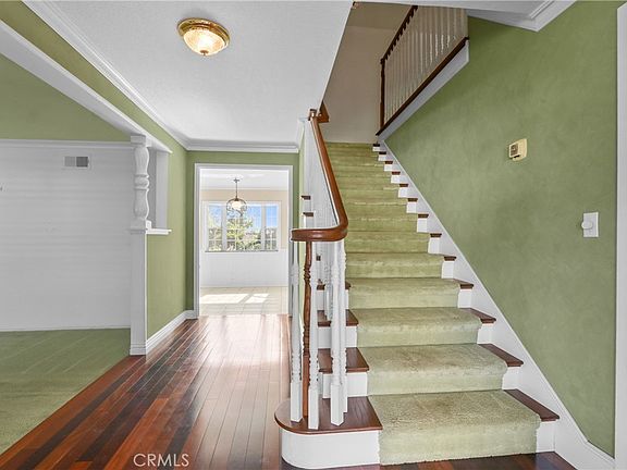 4th image of 18216 Midbury St