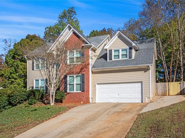 75 Crestview Dr, Dallas, GA 30157