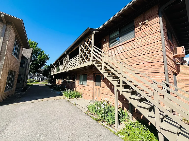 4012 N Hall St #A — Photo 11