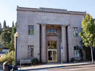 301 Oak St, Hood River, OR 97031