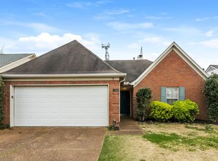 8929 Fulton Cv, Cordova, TN 38016