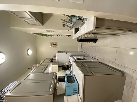 99AC044F-48FE-4D0E-8894-AB195426895C