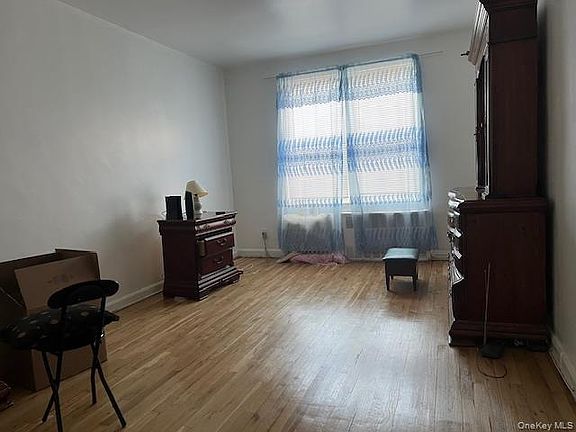 2nd image of 144-30 Sanford Ave Sanford Avenue #6U