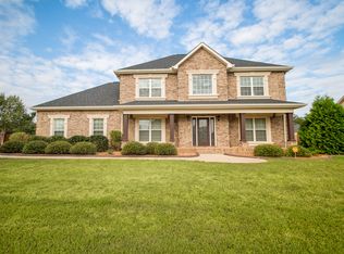 302 Rosewater Dr, Warner Robins, GA 31088