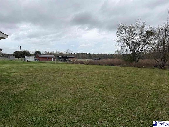 3rd image of 206 Retired Ave