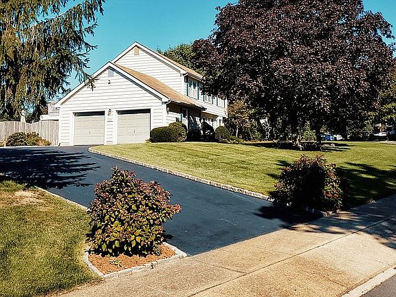 5th image of 617 Hill Dr