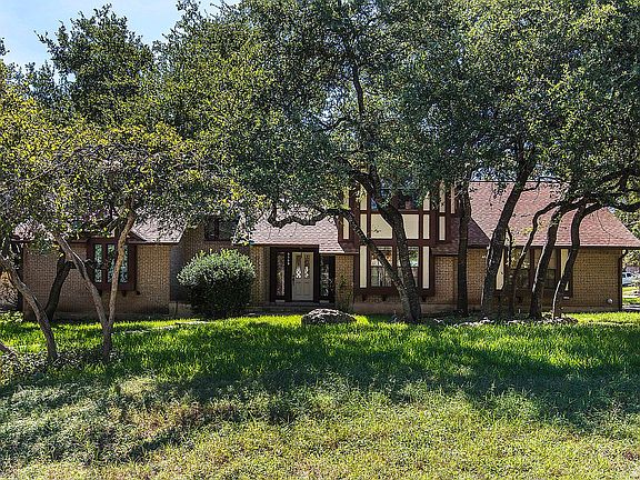 9309 Topridge Drive