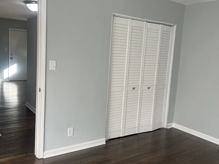 2410 Benjamin E Mays Drive Southwestunit #22 — Photo 8