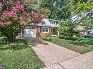 74 Bells Lake Dr, Turnersville, NJ 08012