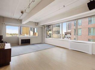 347 W 39th St APT 8N, New York, NY 10018