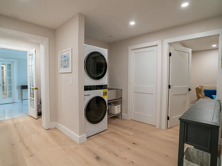 376 Leatherfern Ln — Photo 9