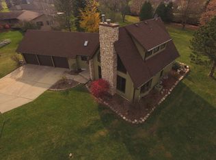 9115 Country Club Trce, Marengo, IL 60152