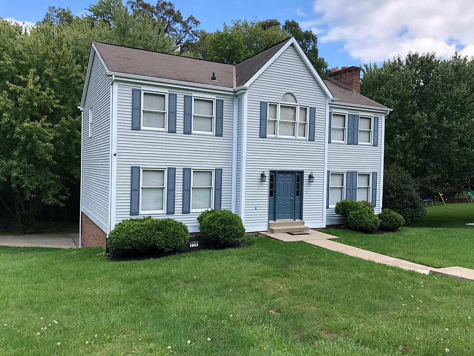 228 Hunting Ridge Trl