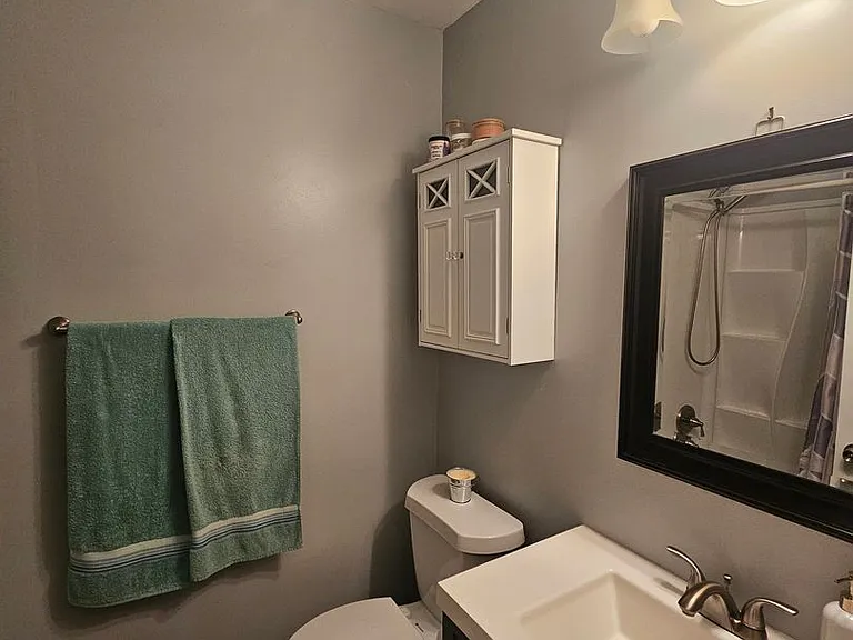 103 N Hill Ct — Photo 14