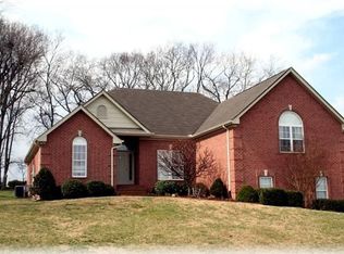 1007 Marshall St, Hendersonville, TN 37075