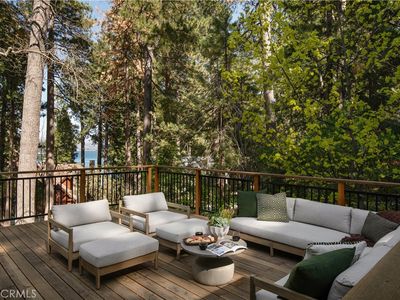 468 Sky View Ridge Dr, Lake Arrowhead, CA, 92352