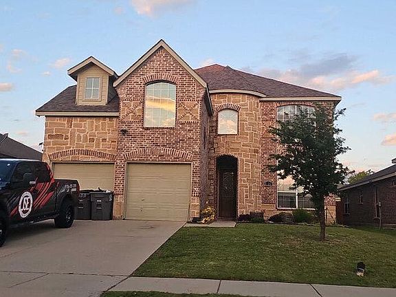 3rd image of 1322 Riviera Dr