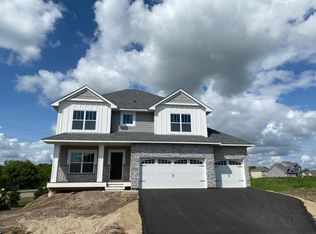7528 159th St, Savage, MN 55378