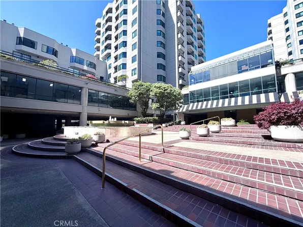601 Van Ness Ave APT 17, San Francisco, CA 94102