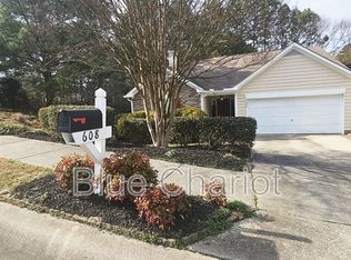 608 Ascott Way, Durham, NC 27713