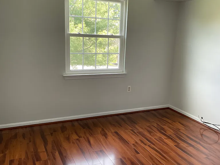 8371 Montgomery Run Rd #J — Photo 27