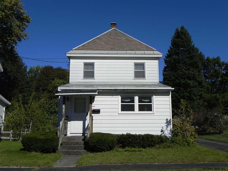 2nd image of 9 BUCHANAN Avenue