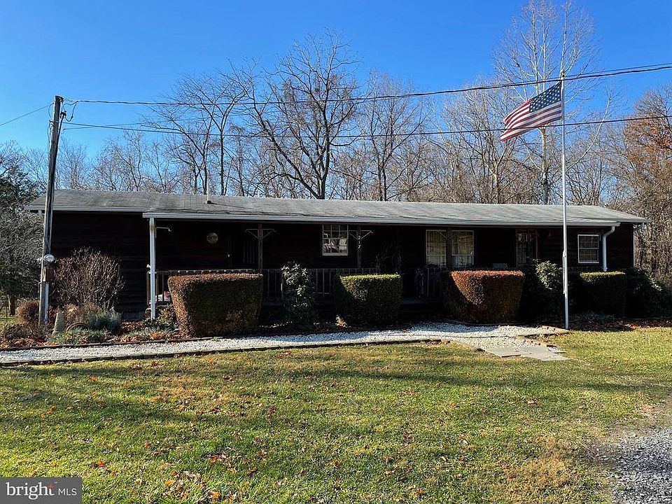 1st image of 217 Flynn Dr