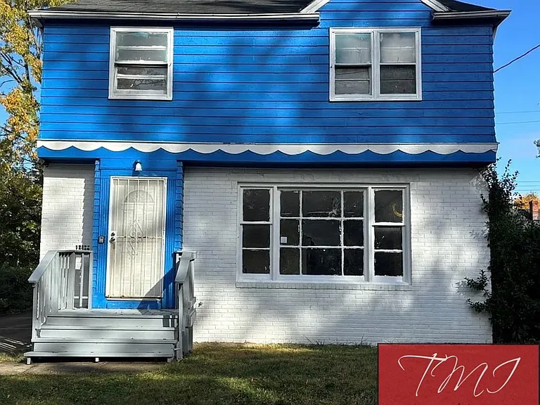 16109 Delrey Ave — Photo 1