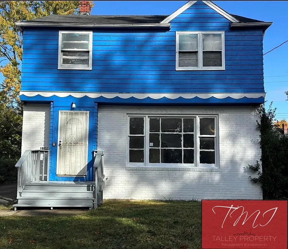 16109 Delrey Ave photo 1