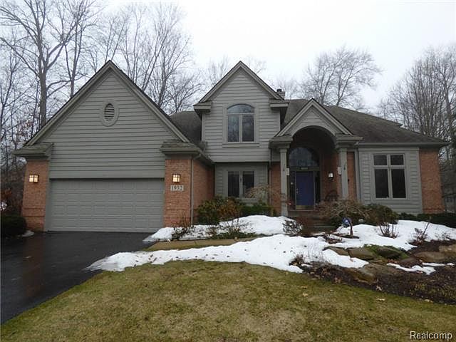 1st image of 1932 Hampshire Ct