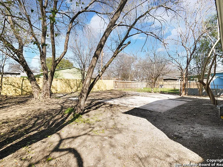 143 Kinder Dr — Photo 20