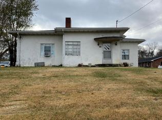 616 Maple St, Elizabethton, TN 37643