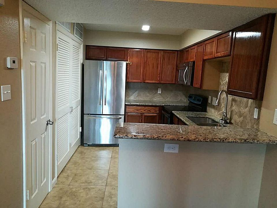 1st image of 10555 Turtlewood Ct Unit 1303-1603
