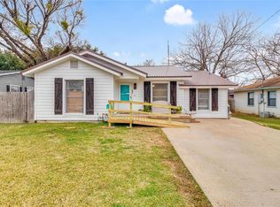 603 Travis St, Ennis, TX 75119
