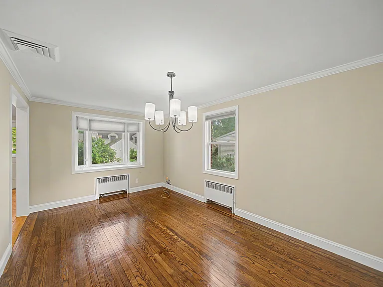 34 Esmond Pl — Photo 15