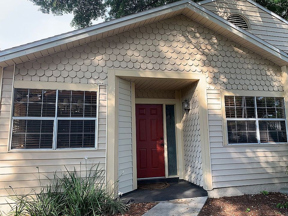 1st image of 1017 Wentworth Ct
