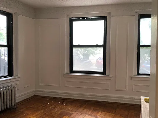 Rented by Urban Real Estate Property Group Inc | media 4