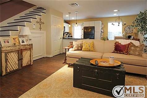 5th image of 4714 Bradford Dr #4714A