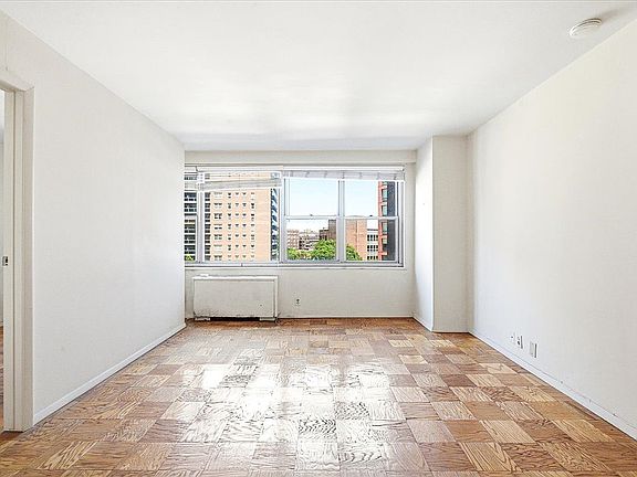2nd image of 70-25 Yellowstone Blvd #5A