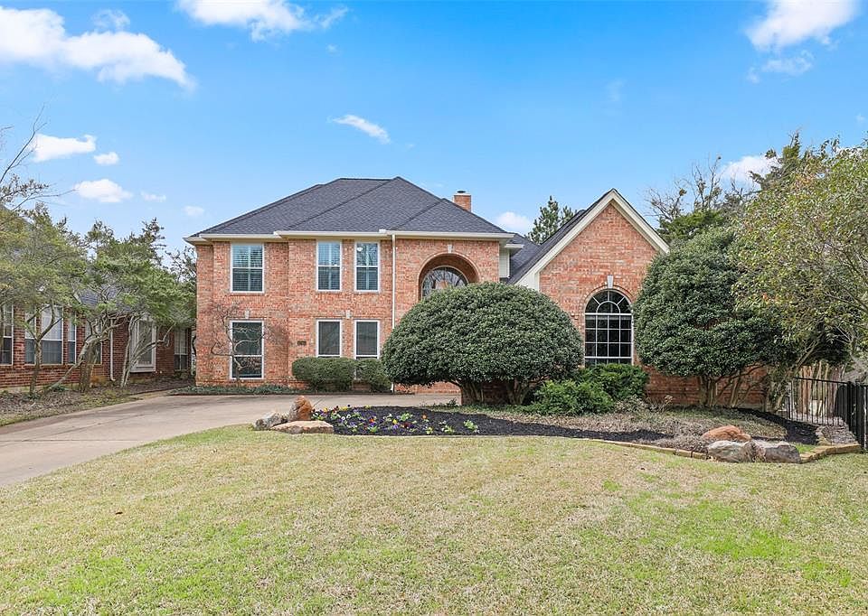 1st image of 2743 Brookside Ln