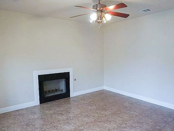 5th image of 4908 Donnelly Ave
