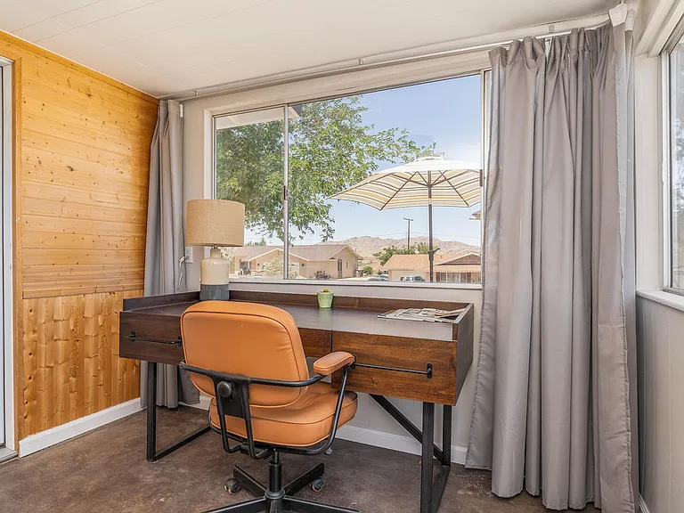 61537 Valley View Dr — Photo 21