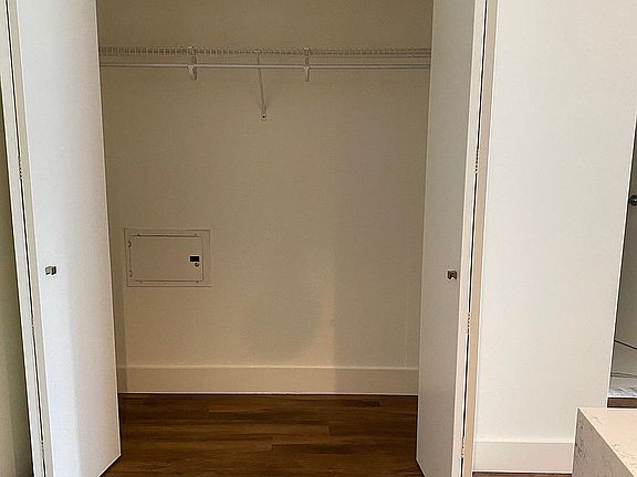 4th image of 22 E 1st St APT 402